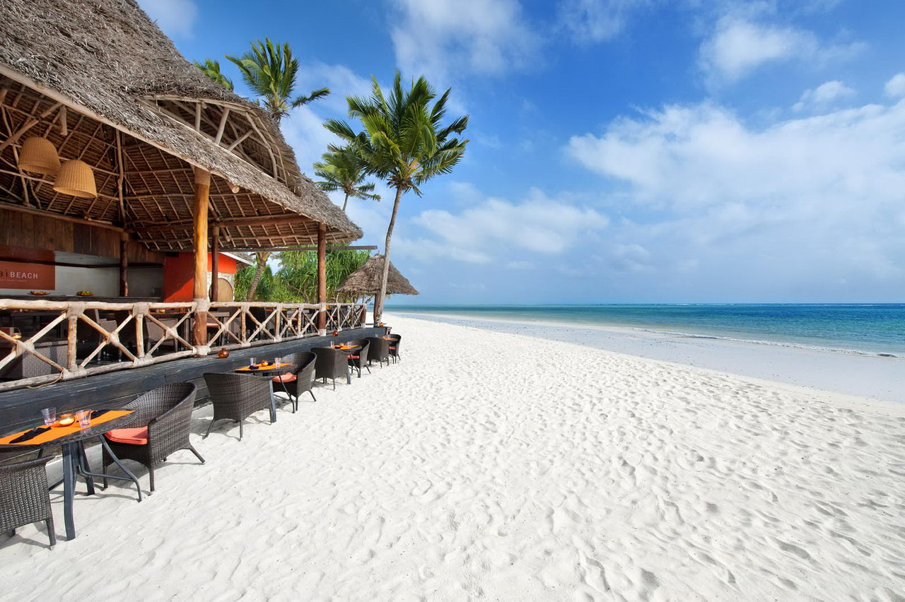 Beach Zanzibar island.jpg