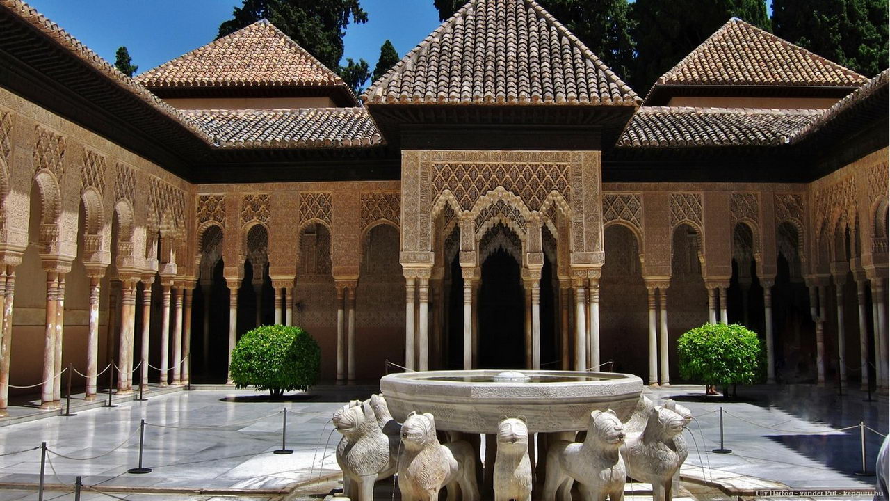  Alhambra