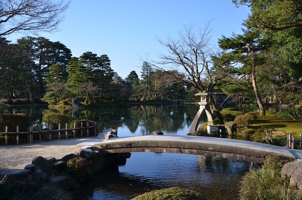 kanazawa garden.jpg