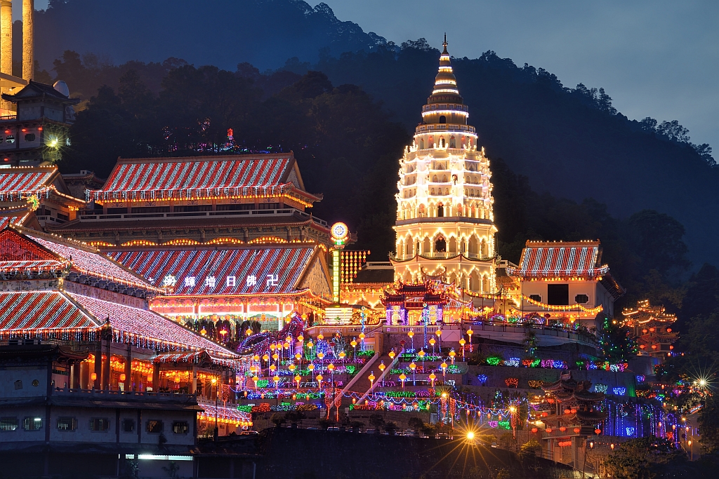 Kek lok si temple.jpg