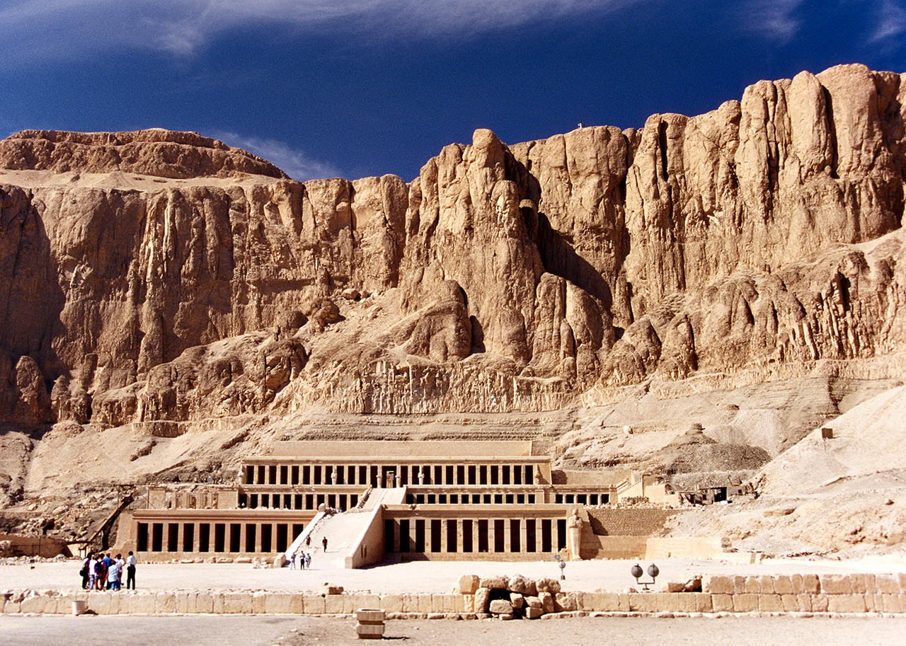 queen-hatshepsut-temple-luxor-egypt