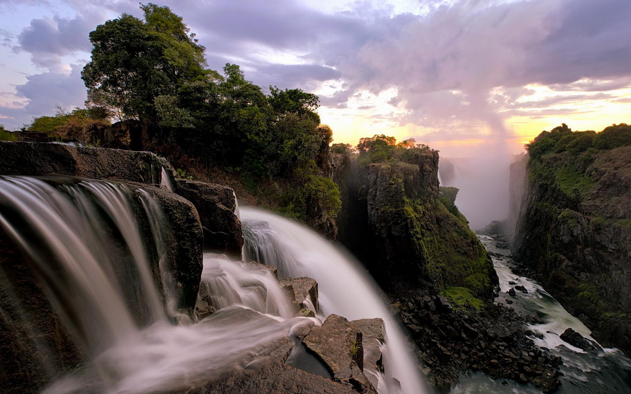 Victoria-Falls-Zimbabwe